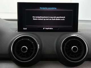 Audi Q2 35 TFSI Pro Line Automaat | Adaptive Cruise | Stoelverwarming | CarPlay | Camera | Parkeersensoren / 25