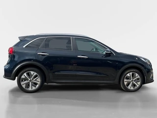 Kia e-Niro DynamicPlusLine 64 kWh | Stoelverwarming | Keyless entry | Schuifdak / 6