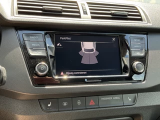 Škoda Fabia Combi 1.0 TSI Style 1Eig DAB Carplay Stoelverw Black metal / 23