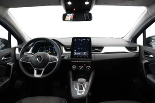 Renault Captur 1.6 E-Tech Hybrid 145 Intens  Full-led Navigatie Trekhaak / 6