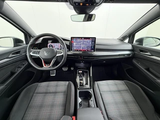 Volkswagen Golf 2.0 TSI GTI 265PK | APPLE CARPL. ADNROID AUTO | ACC | PANORAMA DAK | 360° CAMERA | STOEL/STUUR VERWARMING | / 25