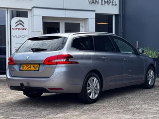 Peugeot 308 SW 1.2 PureTech Blue Lease Executive | Trekhaak | Panoramadak | Distributieriem vervangen | NL-auto / 2