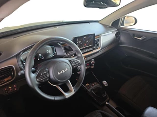 Kia Stonic 1.0 T-GDi MHEV DynamicPlusLine | Navigatie | Climate control | Stoel + Stuur verwarming | Parkeer camera achter / 11