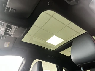 Ford Kuga 2.5 PHEV ST-Line X Geen import | Panoramadak | Voorruitverwarming / 19
