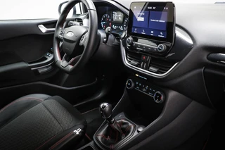 Ford Fiesta 1.0 EcoBoost ST-Line | CLIMA | DAB | APPLE | TREKHAAK | 17" / 4