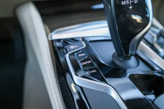BMW 5 Serie 540i xDrive High Executive  | NAP! | DEALER.OND | SCHUIF/KANTEL | STOELVERWARMING | CAMERA | / 39