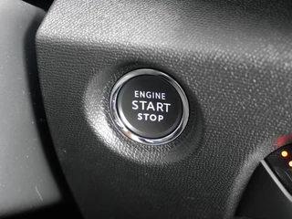Citroen Ë-C4 Collection 156pk Extended range 54 kWh |  Apple Carplay | Camera | Navigatie | Keyless | Stoelverwarming |  Cruise Control | LED / 13