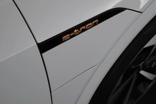 Audi e-tron Sportback 55 408pk quattro S edition 95 kWh SOH 91% Luchtvering 360Camera Nachtzicht Keyless Adaptive cruise / 44