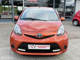 Toyota Aygo 1.0 VVT-i Comfort Orange AIRCO 5DRS TOERENTELLER / 9