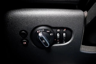 Mini Cabrio 2.0 Cooper S John Cooper Works F1|STOELVERWARMING|ALCANTARA|CARPLAY|CAMERA|LED / 52