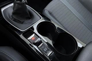 Peugeot 208 1.2T 100pk Allure Pack | Climate & Cruise Control | Navigatie | 3D Cockpit | Parkeersensoren | / 30