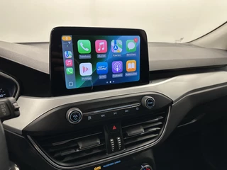 Ford Focus 1.0 EcoBoost Trend Edition Business CAMERA CARPLAY NAVI LM. / 24