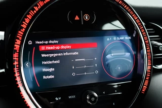 MINI Cooper S Cabrio Mini 2.0  JCW-pack ACC HUD H/K Carplay Camera Black-pack DDC / 43