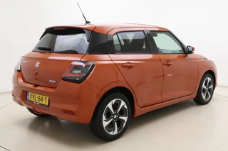 Suzuki Swift 1.2 Style Smart Hybrid 83pk | Automaat | Navigatie | Climate Control | Cruise Control Adaptief | Camera | Stoelverwarming | Draadloos Apple Carplay - Android Auto / 2