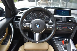 BMW 3-serie 316i M-SPORT ECC PANODAK LEDER LMV / 18