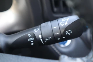 Toyota RAV4 2.5 HYBRID DYNAMIC / 25