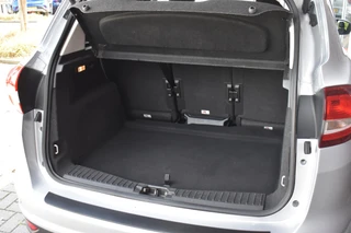 Ford C-MAX 1.0 125pk ECC LMV NAVI CRUISE / 7