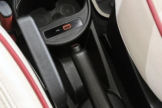 Fiat 500C 0.9 TwinAir Turbo Dolcevita / 34
