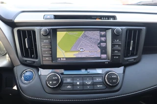 Toyota RAV4 2.5 HYBRID DYNAMIC / 29