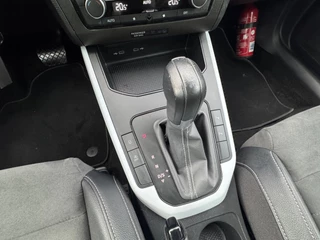 SEAT Arona 1.0 TSI 110pk Style * AUTOMAAT* Navigatiesysteem* Parkeercamera * Alcantara * / 12
