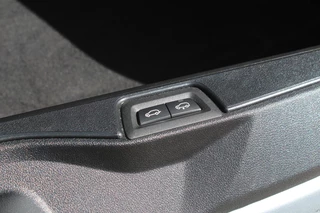BMW X5 xDrive50e M-Sport Pro  | Vierwielbesturing | Trekhaak | Spoilerpakket | H&K | Panoramadak | Luchtvering / 60