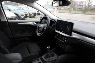 Ford Focus Wagon 125PK HYBRID TITANIUM-X VIRTUAL-COCKPIT B&O AUDIO CLIMA P-SENSOREN 17"LMV LED CAMERA WINTERPACK NL-AUTO / 20