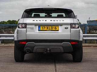 Land Rover Range Rover Evoque 2.2 TD4 4WD 150 PK Pure | Trekhaak | Leder/Alcantara |  Cruise control | Parkeersensoren | 17" / 6