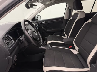 Volkswagen T-Roc 1.5 TSI Sport | Trekhaak | Adaptive Cruise | Stoelverwarming | Digital Dash | CarPlay / 10