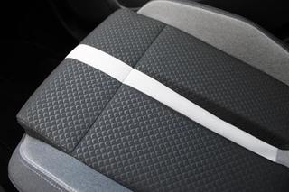 Opel Frontera 1.2 Turbo Hybrid GS 7p. 5 JR GARANTIE | Winterpack | Cruise control | Achteruitrijcamera | BLIS / 29