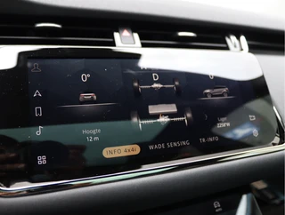 Land Rover Range Rover Evoque P300e R-Dynamic HSE  | Pano | 360 Camera / 54