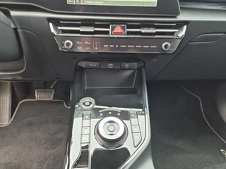 Kia Niro 1.6 GDi Hybrid DynamicPlusLine | Cruise Control | Climate Control | Open Dak | Camera | Stoelverwarming | Stuurverwarming | Elektrische Kofferbak | / 21