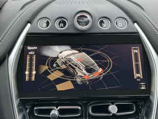 Aston Martin DBX 4.0 V8 360° Memory Stoelverw/koeling Sfeerverl Pano Lightning Silver / 56
