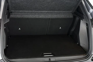 Peugeot 2008 1.2 PureTech 100 Allure Camera Apple CarPlay 17" / 10