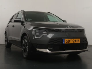 Kia Niro EV Edition Advanced 64.8 kWh - SOH 98,3% - Stoel-/stuurverwarming - Elektrisch verstelbare bestuurdersstoel - Leder - Navigatie - - Fabrieksgarantie t/m 2031 / 13
