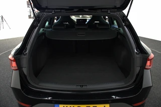 CUPRA Leon Sportstourer 1.4 e-Hybrid Navigatie | LED | 18 inch | Stuurverwarming | / 16