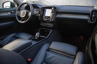 Volvo XC40 2.0 B4 Inscription Leder|Keyless|DAB+|LED / 26