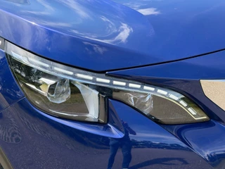 Peugeot 3008 1.2 PureTech AUTOMAAT Allure, achteruitrijcamera, luxe uitvoering, navigatie, cruise controle / 20