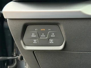 SEAT Leon 1.5 eTSI FR Automaat Led Stoelverwarming Virtueel ACC / 26