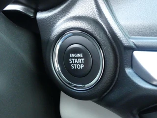 Suzuki Swift 1.2 Style Smart Hybrid AUTOMAAT Uit voorraad leverbaar! Climate Control, Licht met. Velgen, / 18
