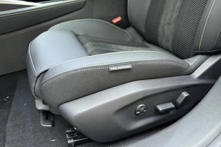 Peugeot e-308 SW GT 54 kWh / 21