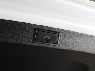 Škoda Karoq 1.5 TSI ACT Greentech 150pk DSG-7 Sportline Business / 31
