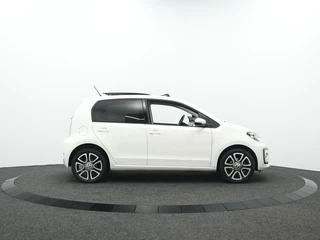 Volkswagen up! 1.0 BMT high-up! Panoramadak | Stoelverwarming | Climate control / 14