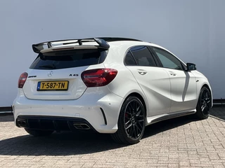 Mercedes-Benz A-Klasse AMG 45 4MATIC Pano.dak Leer Voll.Onderhoud / 53