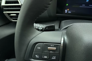 Citroen C4 1.2 Hybrid 145pk Collection Verwarmde Voorruit l Stoelverwarming l Full-LED l TomTom Navigatie l Wireless Apple Carplay & Android Auto l Camera l Parkeersensoren l Lichtmetalen Velgen l Climate Control l Adaptive Cruise Control / 22