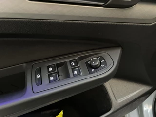 Volkswagen Golf Variant 1.5 TSI Life Business Sfeerverlichting Navigatie Virtual Cockpit Parkeersensoren / 20