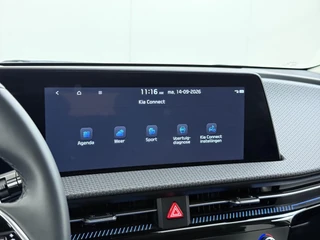Kia EV6 Light 77.4 kWh SOH 100% | 3.000KM UNIEKE KM-STAND | KIA DEALER ONDERHOUDEN | 1E EIGENAAR | LEDEREN BEKLEDING | CAMERA | ADAPTIVE CRUISE | KIA GARANTIE TOT 10-2030 | BTW VERREKENBAAR / 38