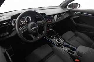 Audi A3 Sportback 40 TFSI e S edition / 30