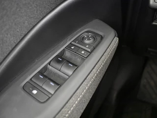Lexus LBX 2WD | Adapt. cruise | Carplay / 24