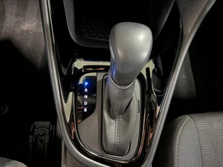Toyota Yaris 1.5 Hybrid 115 First Edition/ NL auto/ Automaat/ Achteruitrijcamera / 28
