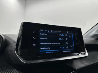 Peugeot 208 1.2 PureTech Active Pack CRUISE NAVIGATIE CARPLAY LM. / 37